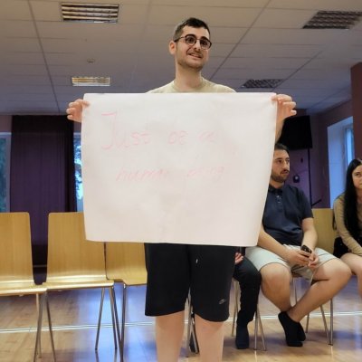 0-02-05-4227d309ebed96ea704d412b5379bfe213e7d4dc4b0fd95f605bcd5ff68e728d_8a4f2bce98f0faf2