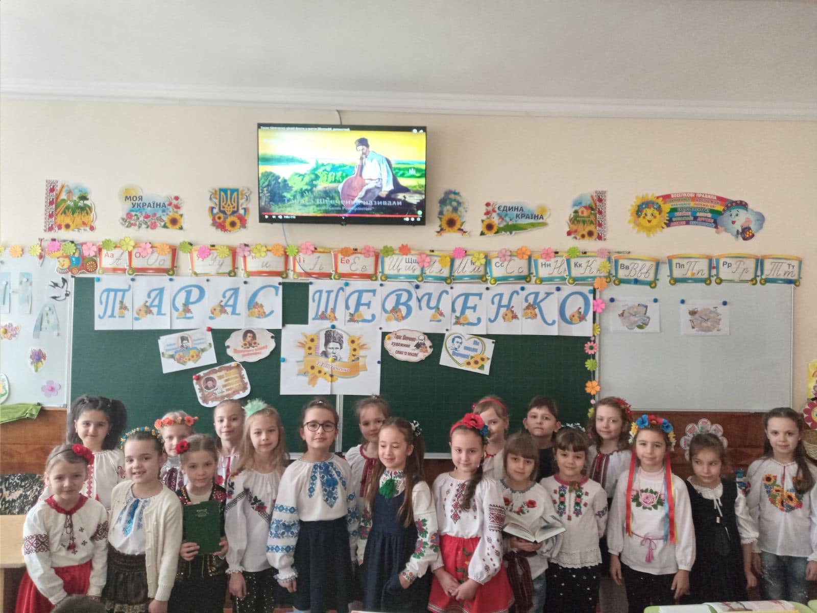 Шевченківські дні у школі!